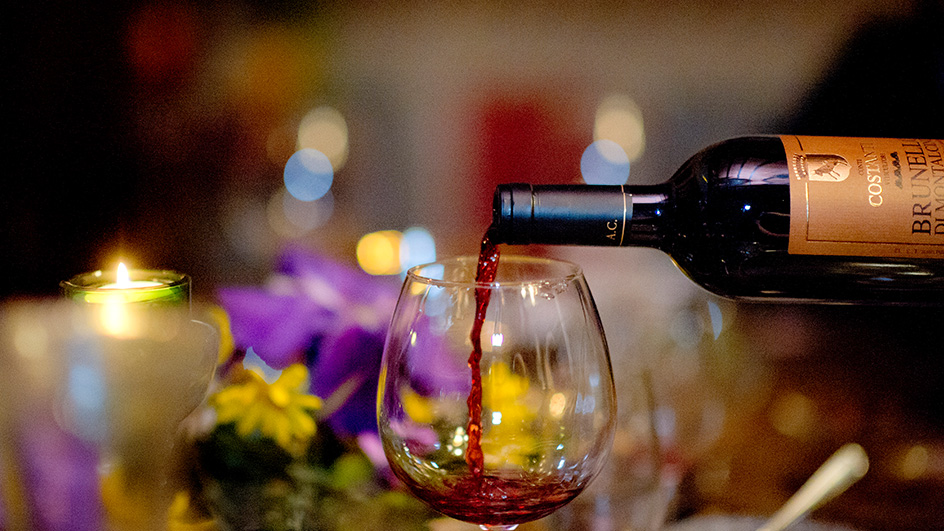10 Romantic Wines To Fall In Love With Duvine
